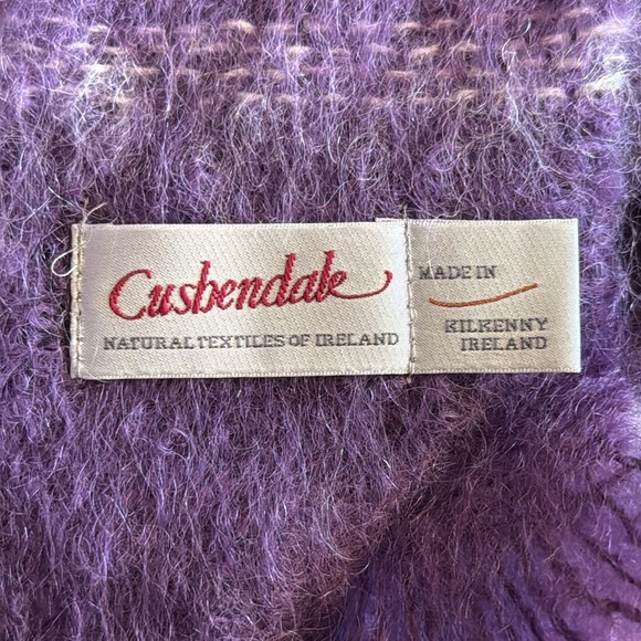 Cusbendale Natural Textiles of Ireland Wool Scarf Fringe Plaid Outdoor Winter - Picture 5 of 6